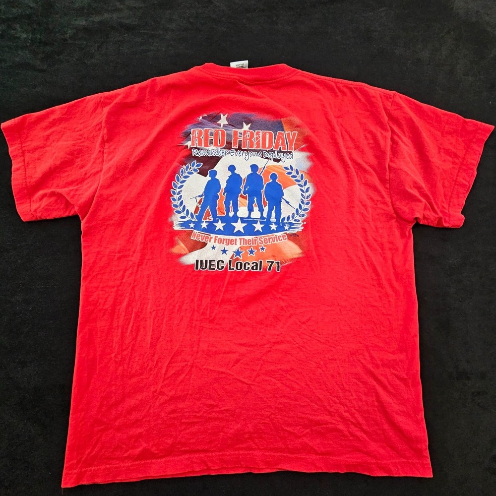 Red Friday Remember‎ Everyone Deployed Union Made Red T-Shirt Men's 2XL